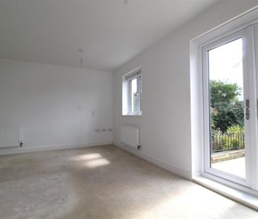 Home Reach Avenue, Totnes - Photo 4