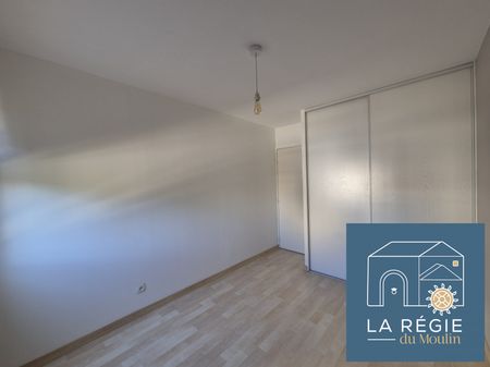 Location Appartement 3 pièces 70m² BOURGOIN JALLIEU 38300 - Photo 3