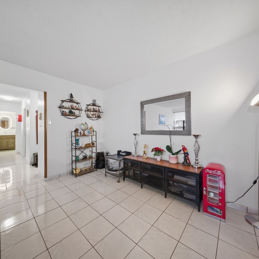 For Lease - 3577 Derry Road Unit# 207, Mississauga, Ontario - Photo 1