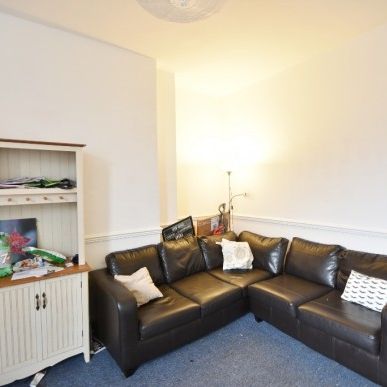 5 Bed - Lavender Gardens, Jesmond - Photo 1