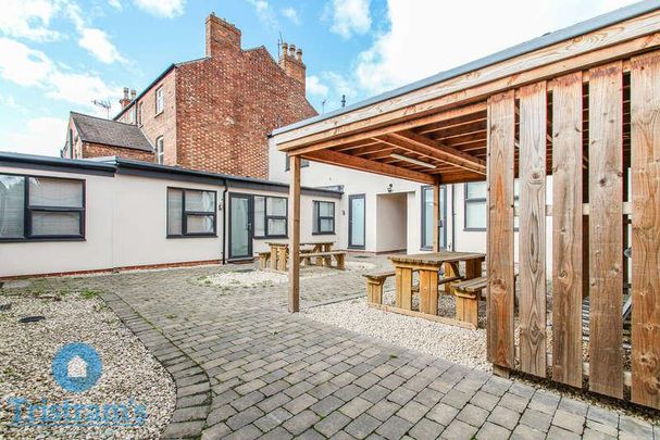 Park Road, The, NG7 - Photo 1