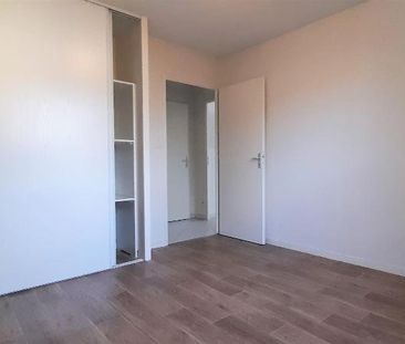 Location Appartement 2 pièces 48m² SURGERES 17700 - Photo 1
