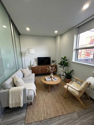 For Lease - 15 Walmer Road Unit# 406, Toronto, Ontario - Photo 1