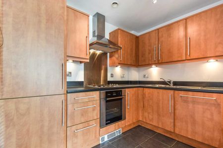 1 bedroom flat to rent - Photo 4