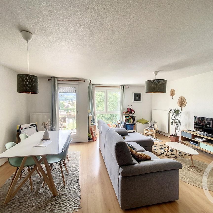 Location Appartement 4 pièces 112m² BEAUMONT 63110 - Photo 1