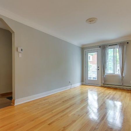 5 1/2 - Montréal (Ahuntsic) - 2 100 $/mois - Photo 3