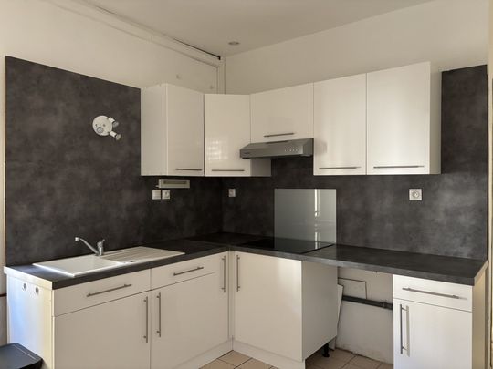 Location Appartement 2 pièces 57m² NARBONNE 11100 - Photo 1