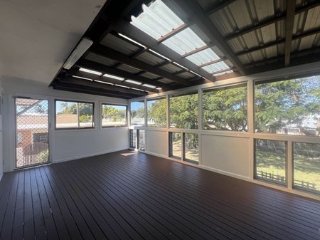 Room for Everyone- Spacious Two-Story Family Home - Photo 2