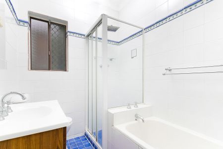 Superb Beachside Apartment - Photo 4