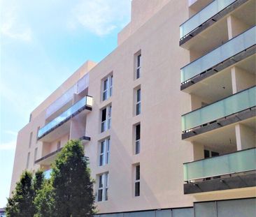 Location Appartement 3 pièces 53m² BEZIERS 34500 - Photo 6