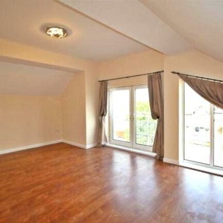 Loughborough Road, Nottingham, NG2 - Photo 1