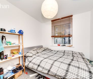 3 bedroom apartment to rent - Photo 3