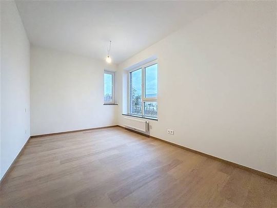 Appartement te huur - Photo 1