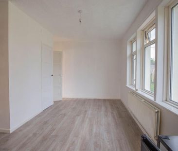 3 bedroom property to rent - Photo 3