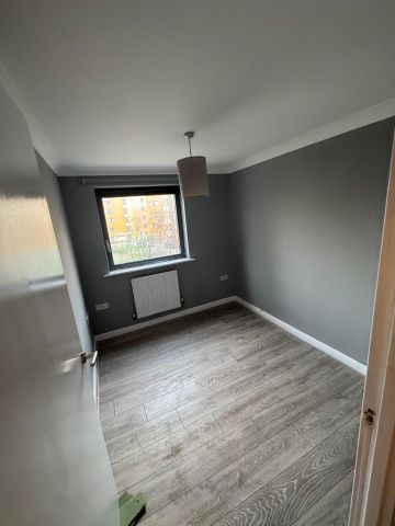 2 Bed Flat, Lewis Gardens, N16 - Photo 3