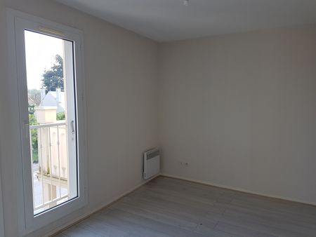 Location Appartement 2 pièces 39m² FLEURY LES AUBRAIS 45400 - Photo 5