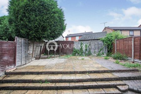 3 bedroom semi-detached house to rent - Photo 3