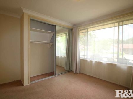 Neat And Tidy Family Home - Photo 3