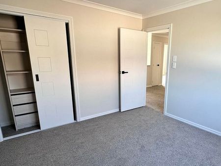 Shamrock Park,4bedrooms - Photo 4