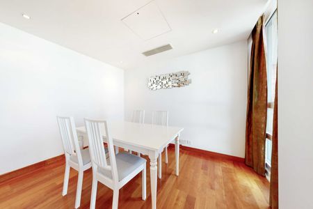 Pavilion Apartments, 34 St John’s Wood Road, NW8 - Photo 3