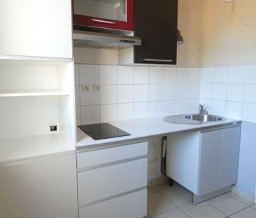 Location Appartement 3 pièces 52m² BELLEY 01300 - Photo 3