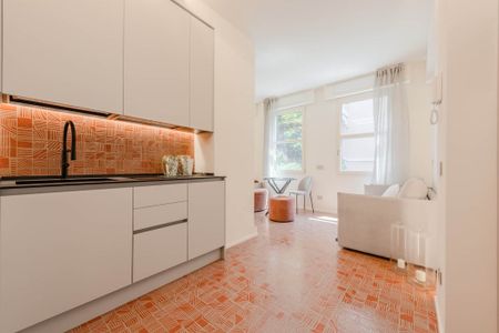 Via Ruggero Boscovich, Milan, Lombardy 20124 - Photo 5