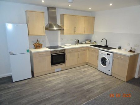 2 bedroom apartment to rent - Photo 2