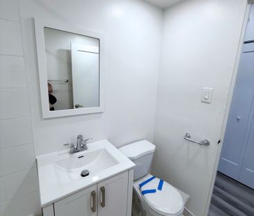 Renovated studio JULY 1ST – 175 Sherbrooke O - Photo 5
