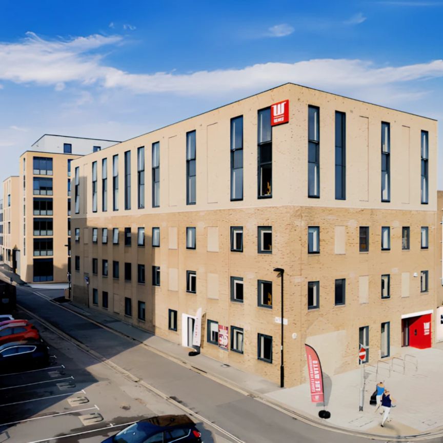 Superior Studio - Photo 1