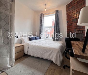 7 Bedroom Mid Terraced House for rent in Richmond Mount - Photo 3