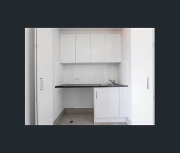 Stylish, Low-Maintenance Living! - Photo 4