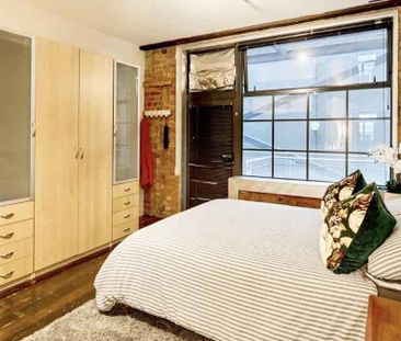 Stylish New York Style Apartment - Photo 3