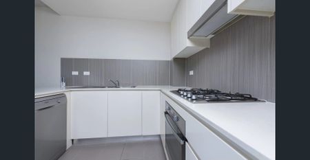 Perfectly Positioned Opposite Westfield Liverpool – Exceptional Lifestyle Awaits at ELIZABETH - Photo 4