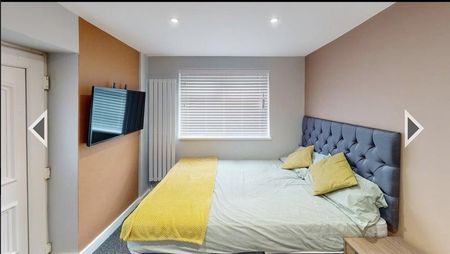 5 bedroom house of multiple occupation to rent - Photo 5