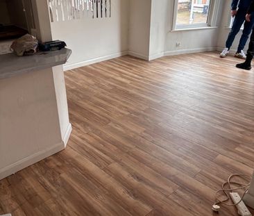 1 Bed Flat, York Road, IG1 - Photo 1