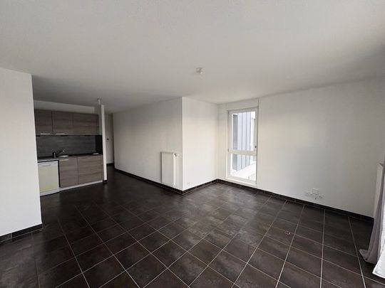 Location Appartement 3 pièces 58m² ST LOUIS 68300 - Photo 1