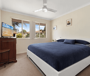 Comfortable Living in a Convenient Location - Photo 4