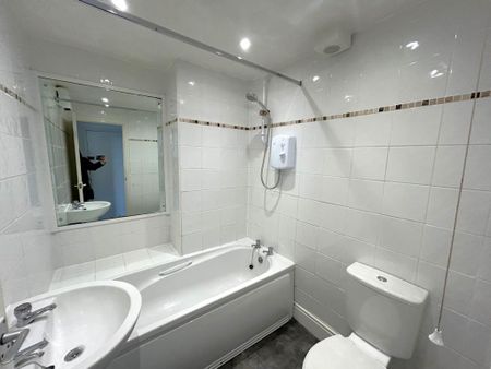 1 bedroom flat to rent - Photo 5