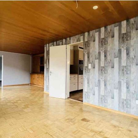 2.5 Zimmer, 85 m², 1. Stock - Photo 3