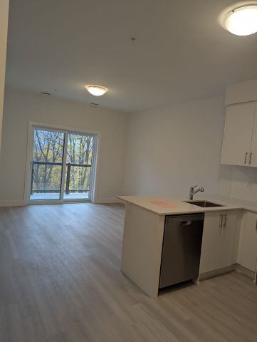 For Lease - 1100 Lackner Place Unit# 504, Kitchener, Ontario - Photo 2
