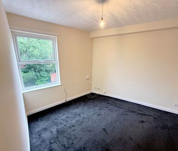 1 Bed Flat, Church Lane, M9 - Photo 3