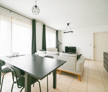 Appartement met ruim terras nabij centrum Oostrozebeke - Foto 3