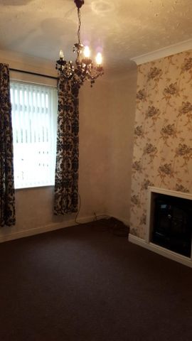 2 bedroom terraced house to rent - Photo 2