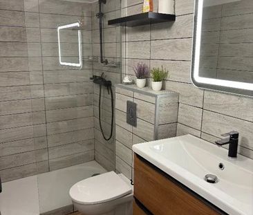 Joli appartement F2 entièrement refait à neuf - Photo 5