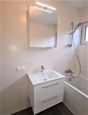 GRÜNBLICK, RUHELAGE, 67 m2 Neubau mit 2 Balkone, Wohnküche, 2 Zimmer, Wannenbad, Parketten, Lavendelweg - Photo 1