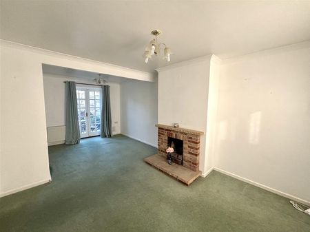 Applefield Road, Drimpton - Photo 2