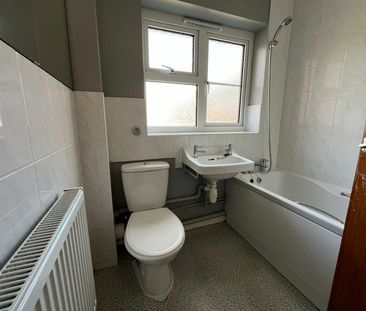Maisonette to rent on - Photo 1