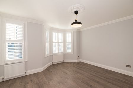 Room in a Shared House, Morland Road, CR0 - Photo 2