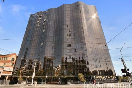 One Bedroom on the 14th Floor with Fabulous Views - Photo 5