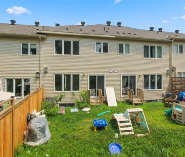 For Lease - 209 Hartsmere Drive, Stittsville - Munster - Richmond, ... - Photo 2